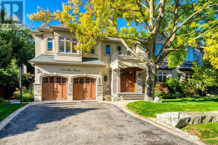 452 AVON CRESCENT, Oakville (MO Morrison), Ontario L6J2T3