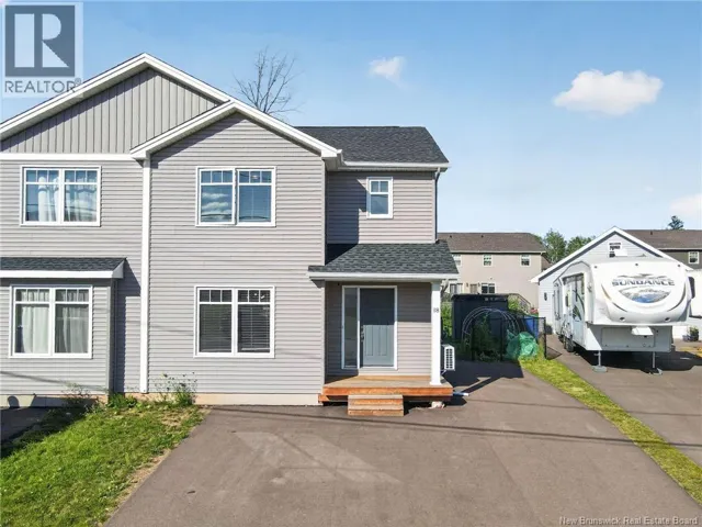 18 Brooklyn Street, Moncton, New Brunswick E1A7E8