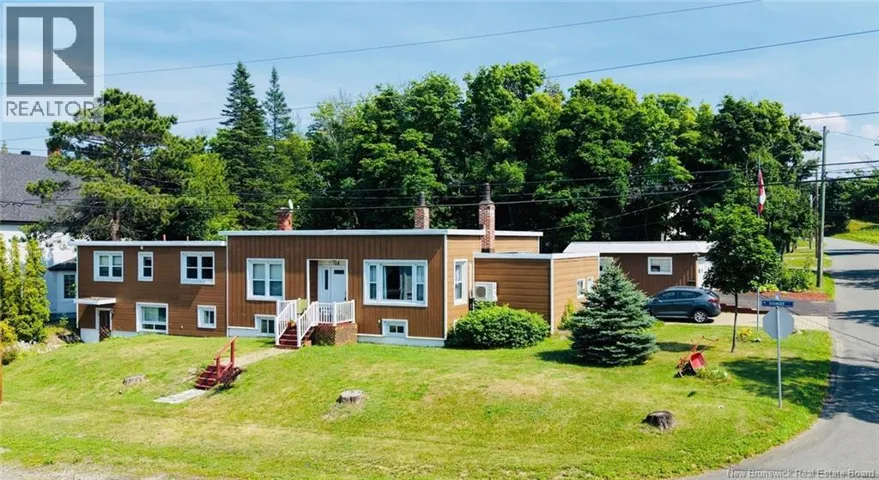 14 Stanley Street, Campbellton, New Brunswick E3N1G6