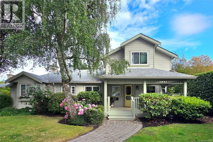 3935 SCOLTON Rd, Saanich, British Columbia V8N4E1