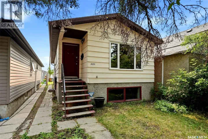 2051 McDonald STREET, Regina, Saskatchewan S4N2Y4