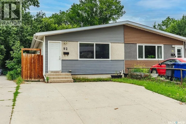92 Davidson CRESCENT, Saskatoon, Saskatchewan S7L4A1