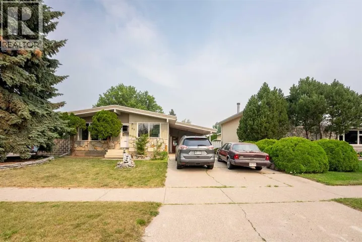85 Park Meadows Boulevard N, Lethbridge, Alberta T1H4H9