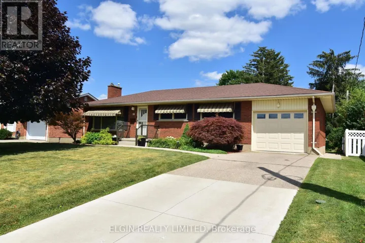 18 PULLEN AVENUE, St. Thomas, Ontario N5R4T4