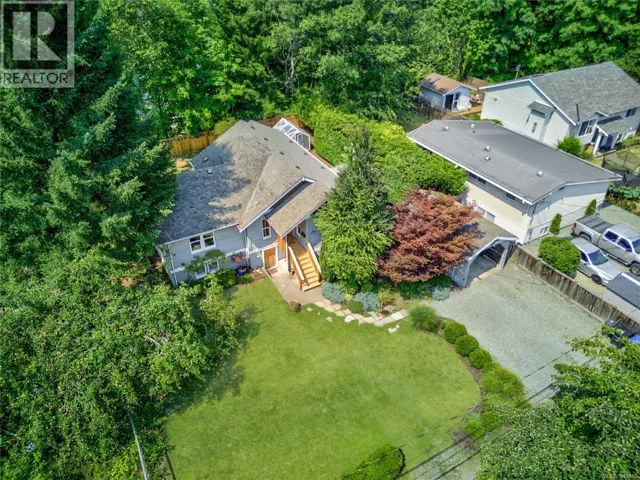 970 1st St, Courtenay, British Columbia V9N1A9