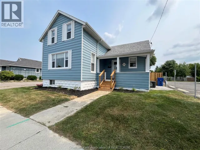 205 St.Clair STREET, Chatham, Ontario N7L3J4