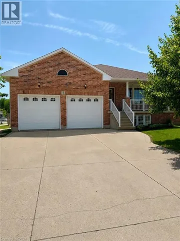 7 SPITFIRE Drive, Mount Hope, Ontario L0R1W0