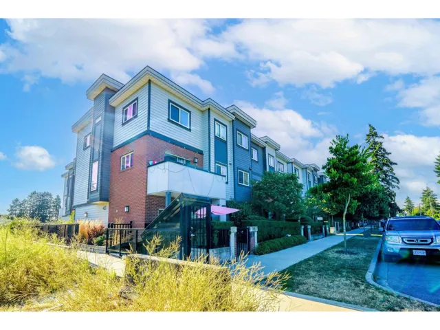 38 7247 140 STREET, Surrey, British Columbia V3W1K8