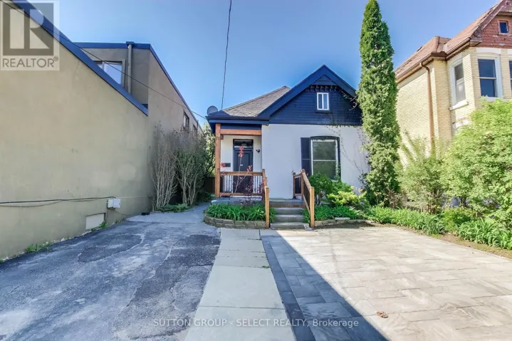 71 BRISCOE STREET E, London South (South F), Ontario N6C1W8