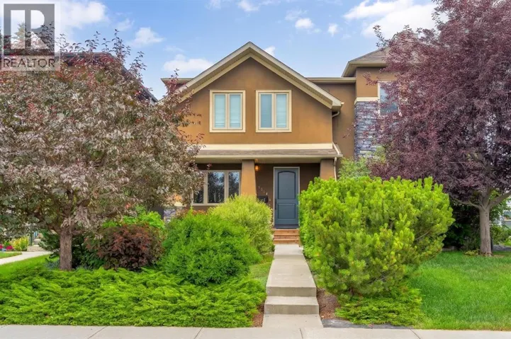 2104 23 Avenue NW, Calgary, Alberta T2M1W3