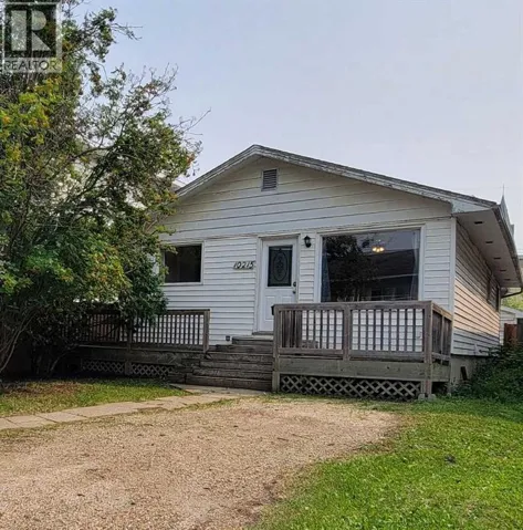 10215 106 Avenue, Grande Prairie, Alberta T8V1K2