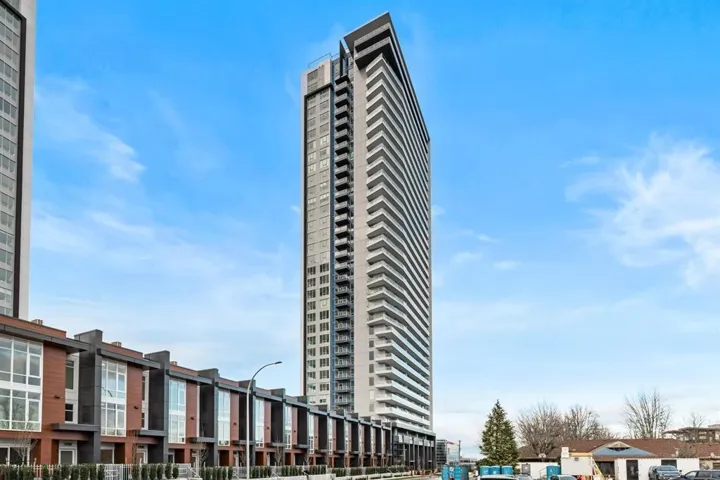 403 8551 201 STREET, Langley, British Columbia V2Y3Y5