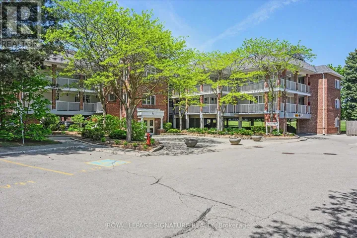 221 - 101 BRISTOL ROAD E, Mississauga (Hurontario), Ontario L4Z3P4