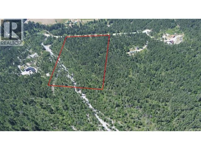 Lot 4 - Kindersley Road, Edgewater, British Columbia V0A1E0