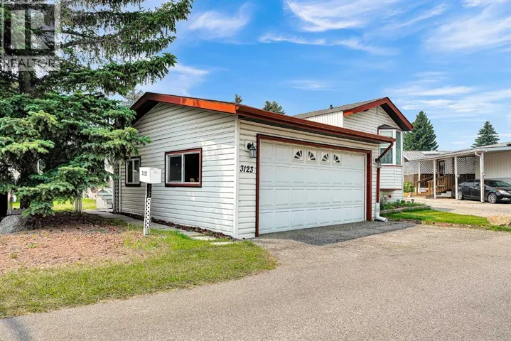 3123 Burroughs Manor NE, Calgary, Alberta T1Y6R1