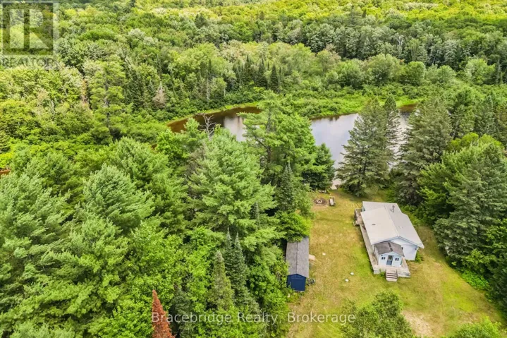1100 COLONY ROAD, Lake of Bays (Mclean), Ontario P1L1X3