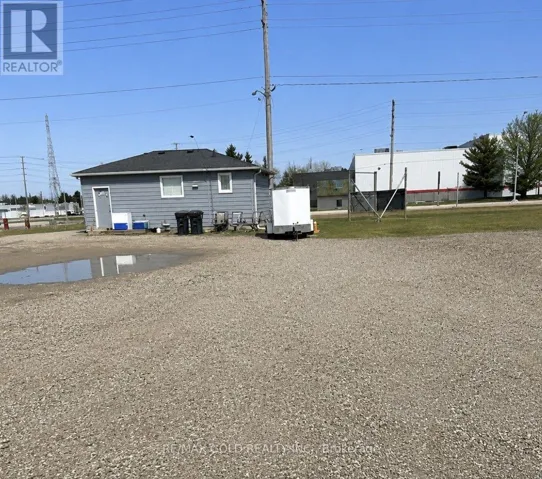 455 SOUTH EDGEWARE ROAD, St. Thomas, Ontario N5P4K6