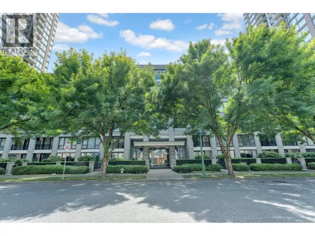 405 7138 COLLIER STREET, Burnaby, British Columbia V5E0A2