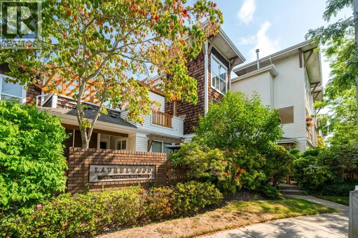 7 7100 LYNNWOOD DRIVE, Richmond, British Columbia V7C5S8