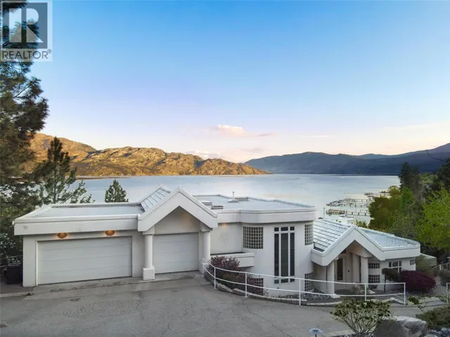 5205 Buchanan Road, Peachland, British Columbia V0H1X0