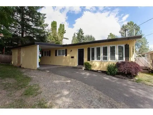 7902 BURDOCK ST, Mission, British Columbia V2V4Y1
