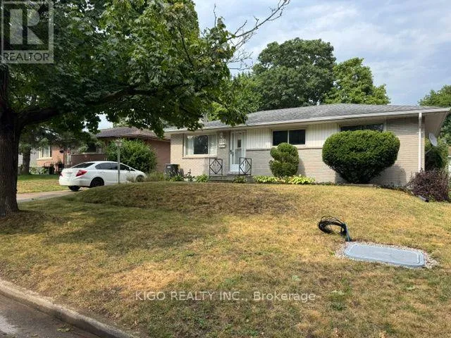 114 PAWNEE ROAD, London East (East D), Ontario N5V2S8