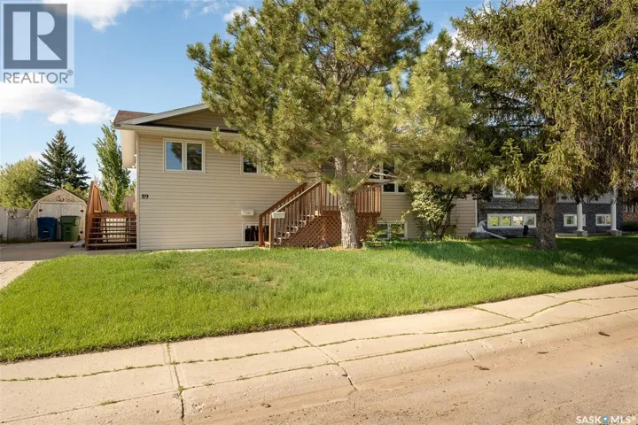 89 Daisy CRESCENT, Moose Jaw, Saskatchewan S6J1C3