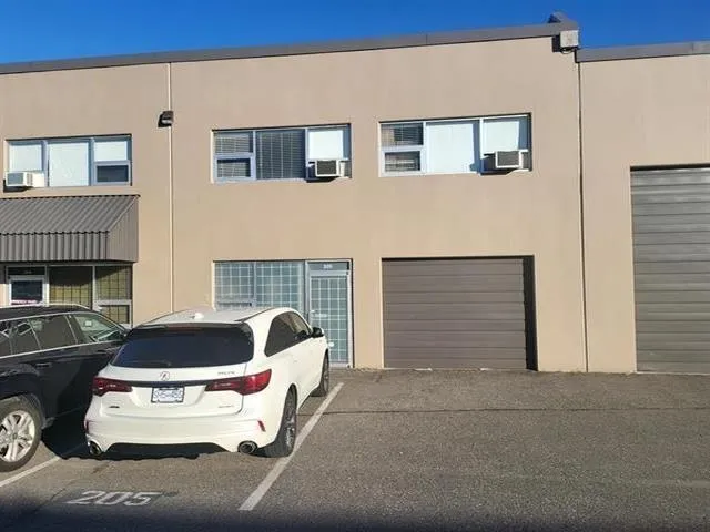 205 12448 82 AVENUE, Surrey, British Columbia V3W3E9