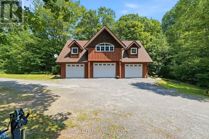 50 PRICE POINT ROAD, Lake of Bays (Mclean), Ontario P0B1A0