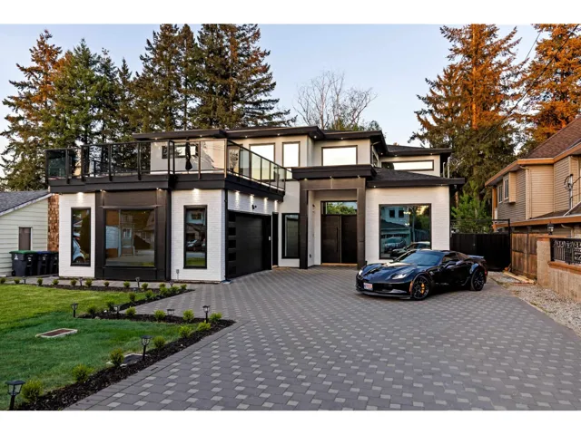 10686 141A STREET, Surrey, British Columbia V3T4R7