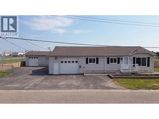 8516 98 AVENUE, Fort St. John, British Columbia V1J1P7