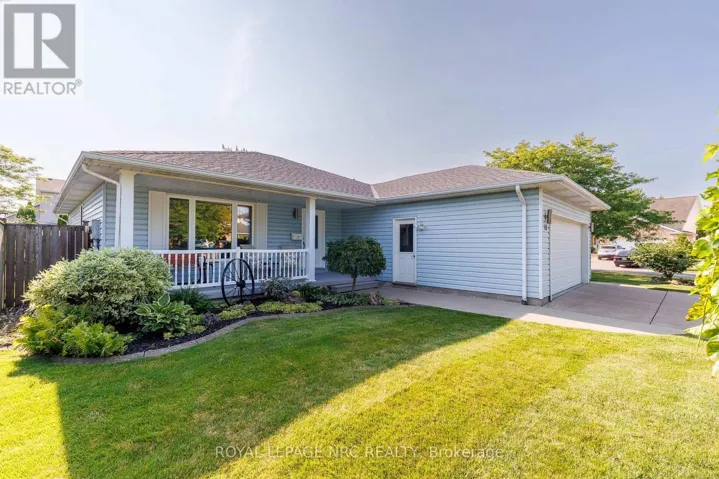 15 FOXHILL CRESCENT, St. Catharines (Rykert/Vansickle), Ontario L2S3T9