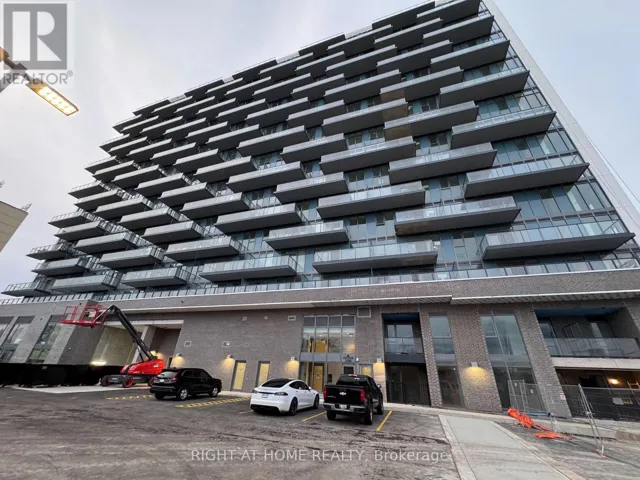 704 - 2782 BARTON STREET, Hamilton (Riverdale), Ontario L8E2J8