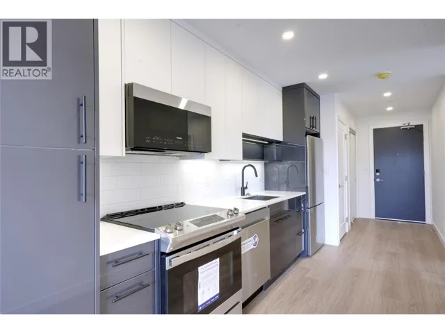 1380 Pridham Avenue Unit# 310, Kelowna, British Columbia V1Y6B5