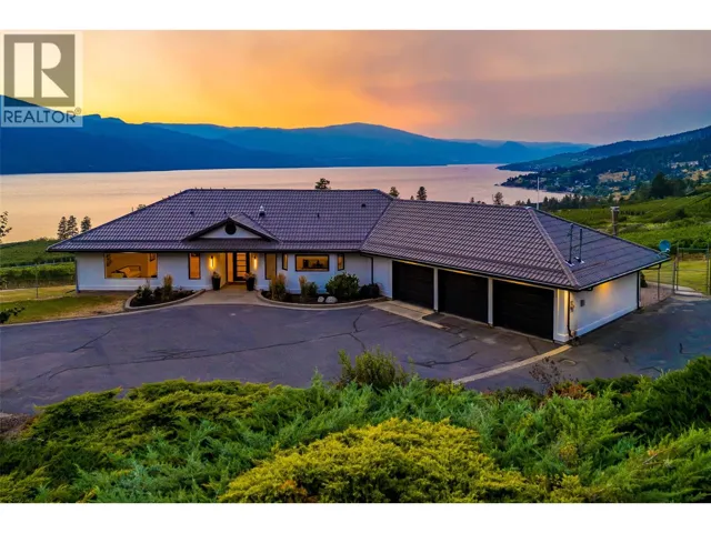 1090 Camp Road, Lake Country, British Columbia V4V2H4