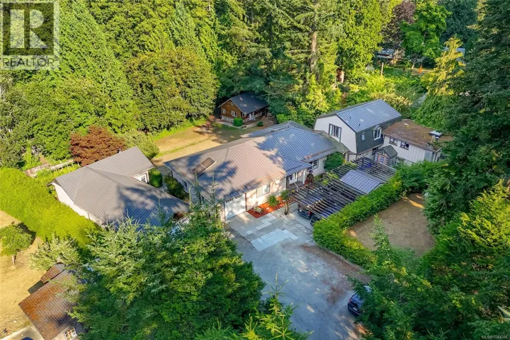5435 Fowler Rd, Saanich, British Columbia V8Y1Y4