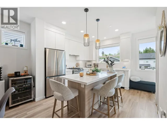 25097 112 AVENUE, Maple Ridge, British Columbia V2W0K6