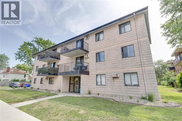 3355 SANDWICH STREET Unit# 104, Windsor, Ontario N9C1B2
