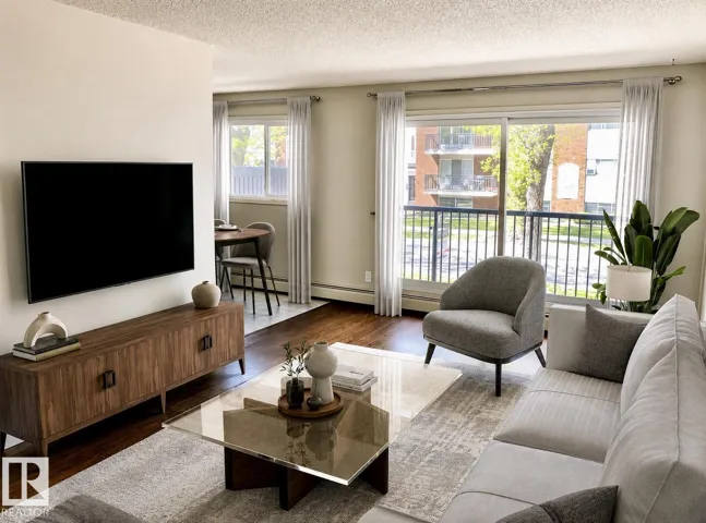 #201 10149 83 AV NW, Edmonton, Alberta T6E2C5