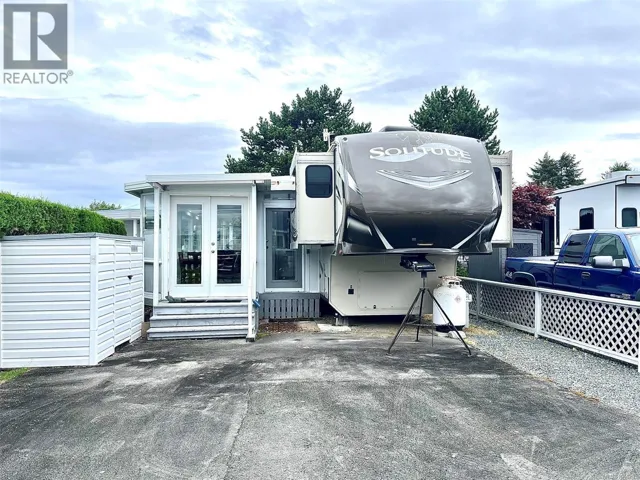305 200 Corfield St, Parksville, British Columbia V9P2H5
