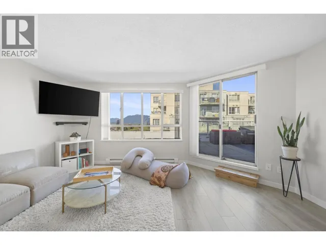 1208 3455 ASCOT PLACE, Vancouver, British Columbia V5R6B7