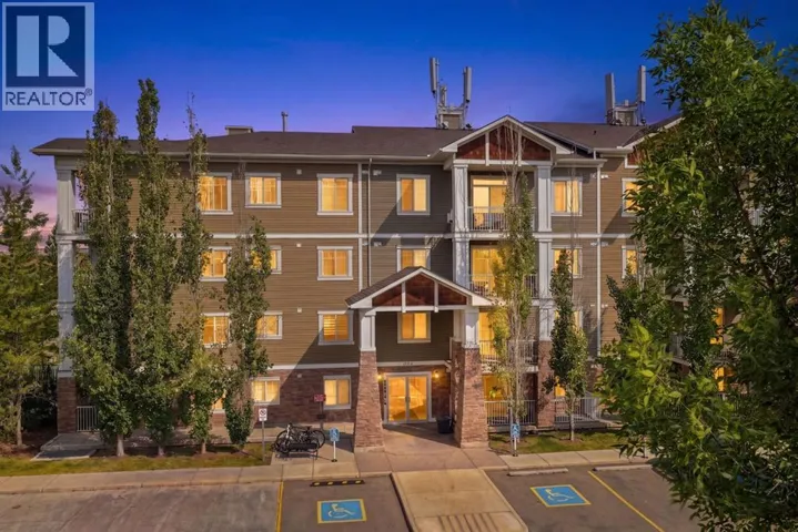 204, 304 Cranberry Park SE, Calgary, Alberta T3M1W2