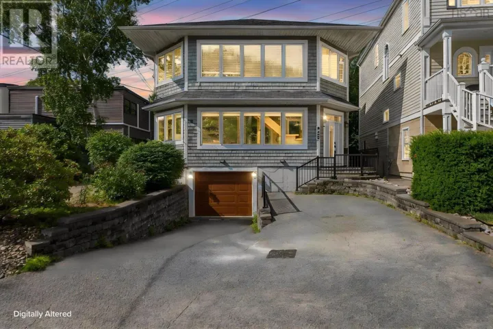 925 Winwick Road, Halifax, Nova Scotia B3H4L5