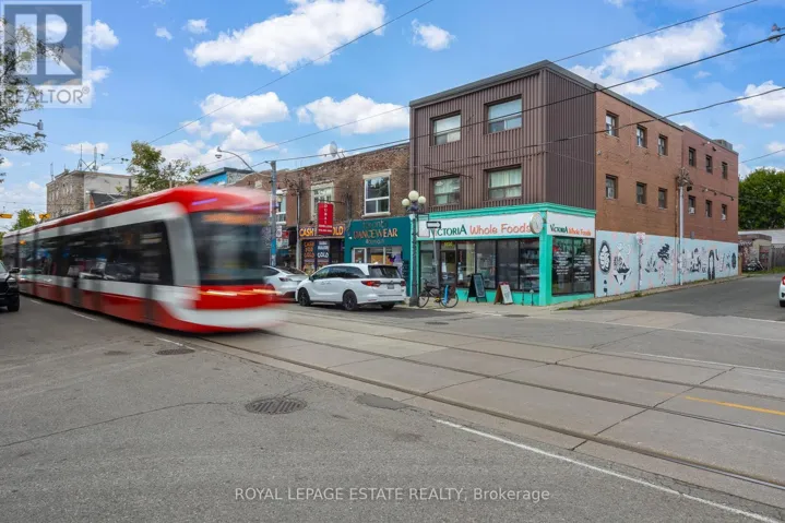 1450 GERRARD STREET E, Toronto (Greenwood-Coxwell), Ontario M4L1Z8