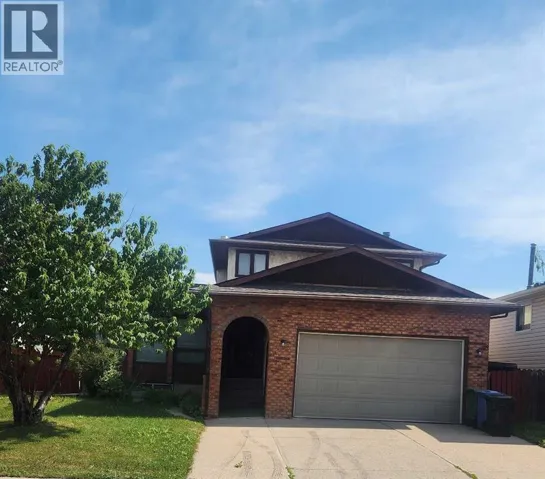 39 Whiteram Close NE, Calgary, Alberta T1Y5X8