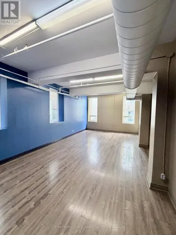 200 - 69 QUEEN STREET E, Toronto (Moss Park), Ontario M5C1R8