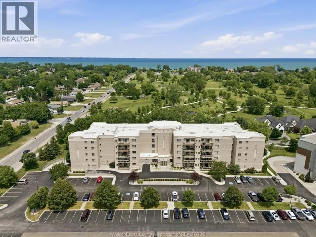 200 MANNING ROAD Unit# 211, Tecumseh, Ontario N8N0A8
