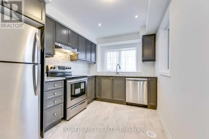 77 MCALISTER AVENUE, Richmond Hill, Ontario L4S0L2