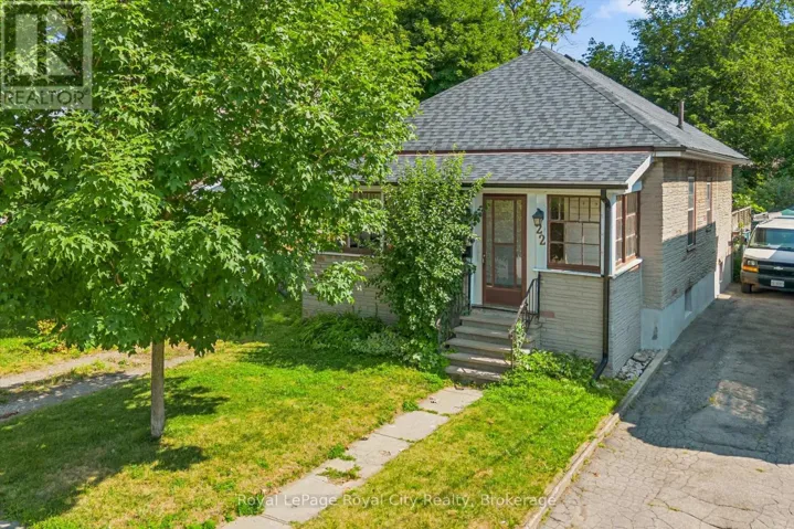 22 BOULT AVENUE, Guelph (St. Patrick’s Ward), Ontario N1E5W7