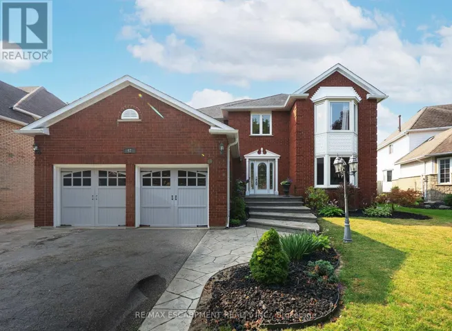 42 MUIRHEAD CRESCENT, Brantford, Ontario N3R7S5